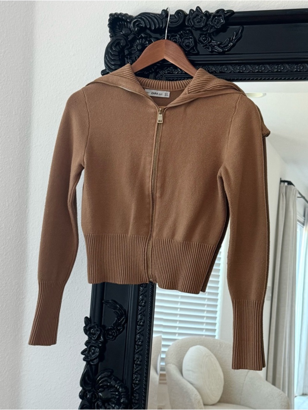 Zara | Women’s Brown Cropped Zip-Up Hooded Knit Sweater